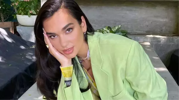 İngiliz şarkıcı Dua Lipa'dan Filistinlilere destek paylaşımı