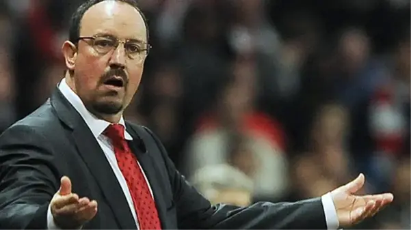 Ümit Özat: Rafael Benitez'in menajeri pazartesi günü İstanbul'da olacak