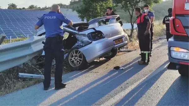 Kontrolden çıkan araç, bariyerlere ok gibi saplandı: 1 ölü, 1 ağır yaralı