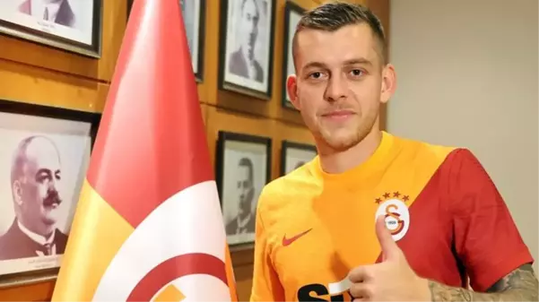 Rumen orta saha Alexandru Cicaldau resmen Galatasaray'da