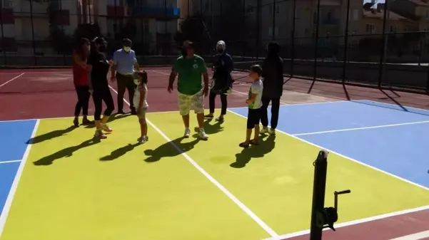 Pickleball Afyonkarahisar'da yaygınlaşıyor