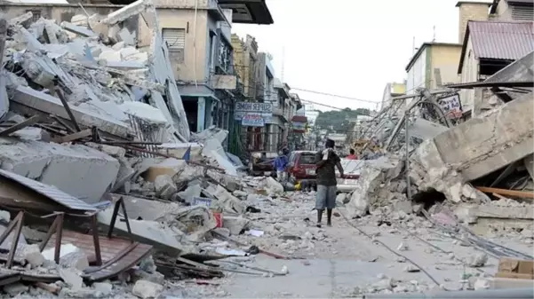 Haiti açıklarında meydana gelen depremde ölü sayısı 304'e yükseldi