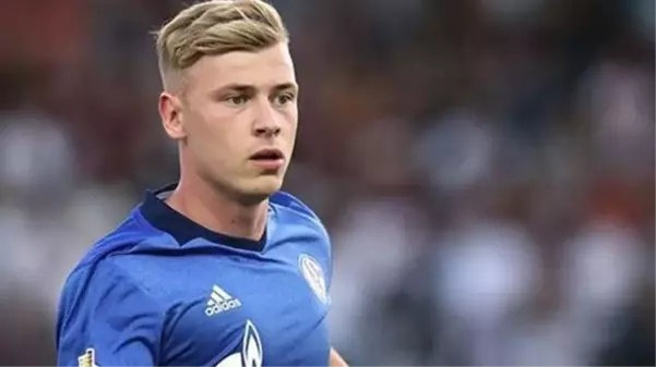 Fenerbahçe, Alman futbolcu Max Meyer'i İstanbul'a getirdi