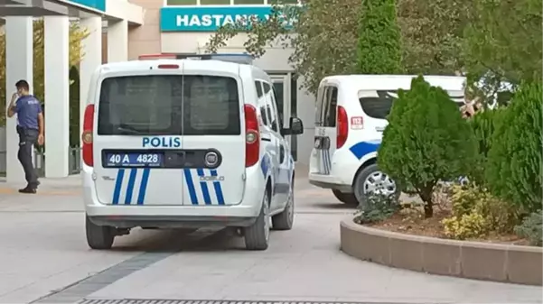 Tartıştığı karısına yanındaki silahla ateş açtı