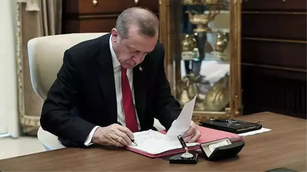 Cumhurbaşkanı Erdoğan imzaladı, Resmi Gazete'de yayımlandı! AFAD Başkanlığı'na Yunus Sezer atandı