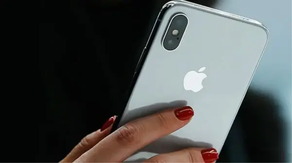 Apple, telefonlara sızabilen bir casus yazılımı için 