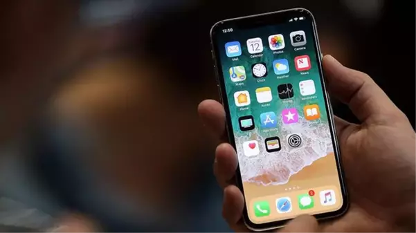 Tüm dünyadaki iPhone kullanıcılarına acil çağrı: Kredi kartınızı telefondan kaldırın