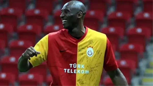 Ev fiyatına satılıyor! Kobe Bryant imzalı Galatasaray formasının değeri dudak uçuklattı