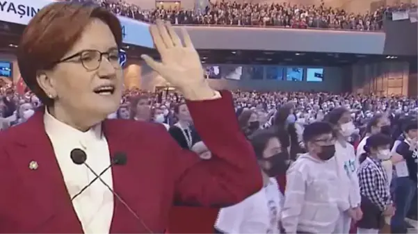 Salon alkışlarla yıkıldı! Meral Akşener, yüzlerce partiliyi ayağa kaldırıp tek tek söz aldı