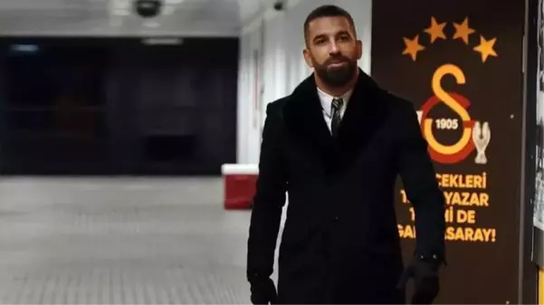 Arda Turan'dan çılgın jest! Kafe çalışanının isteğini hiç düşünmeden yerine getirdi