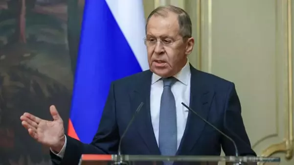 CNN muhabirinin sorusu, Rusya Dışişleri Bakanı Lavrov'u çileden çıkardı: 3. kez mi tekrarlayacaksınız?