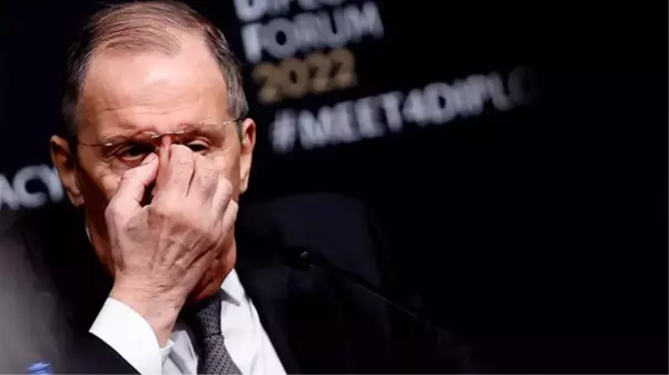 Ukraynalı gazeteciden Rus Bakan Lavrov'u sinirlendiren soru: Hastaneyi neden vurdunuz?