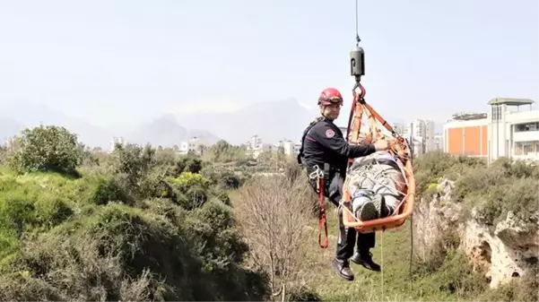 Düştüğü 20 metrelik vadiden operasyonla kurtarılan adam: Kendi soruşturmamı kendim yapacağım