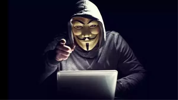 Ukrayna'ya savaşı bu gidişle Anonymous kazandıracak! 120 bin Rus askerine ait tüm bilgileri ifşa ettiler