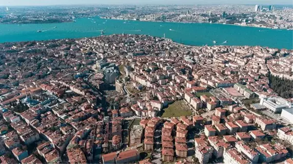 İstanbul'da ev fiyatları 1 yılda yüzde 106 arttı! Emlakçılar çözüm olarak yeni konut üretimini görüyor