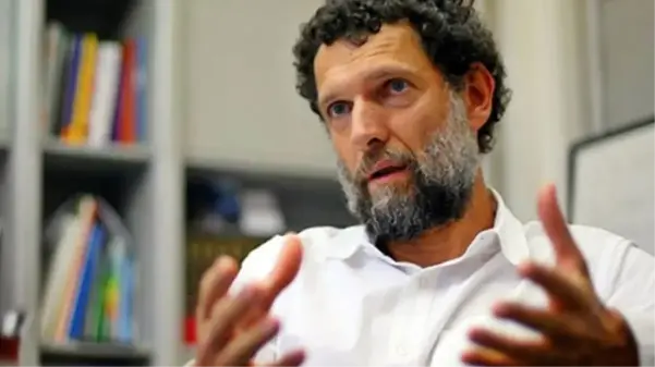 Cem Küçük'ten Osman Kavala'yla ilgili ezber bozan cümleler: 15 Temmuz iddialarının uydurma olduğunu düşünüyorum