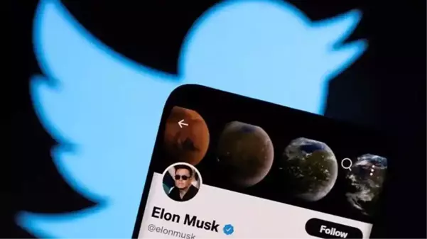 Elon Musk Twitter CEO'suna dışkı emojisi yolladı