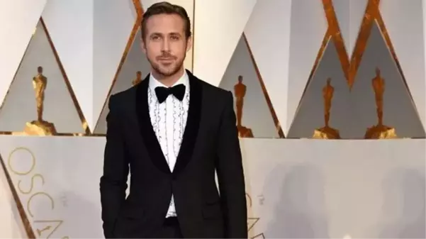 Barbie filminde Ken bebeği canlandıran yakışıklı oyuncu Ryan Gosling, imaj değiştirdi