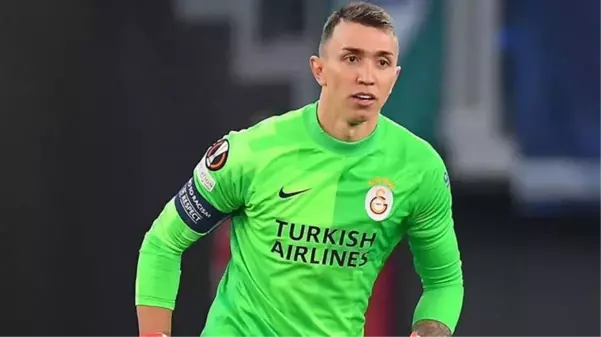 Galatasaray taraftarını üzecek haber! Fernando Muslera'ya Fransa Ligi'nden talip