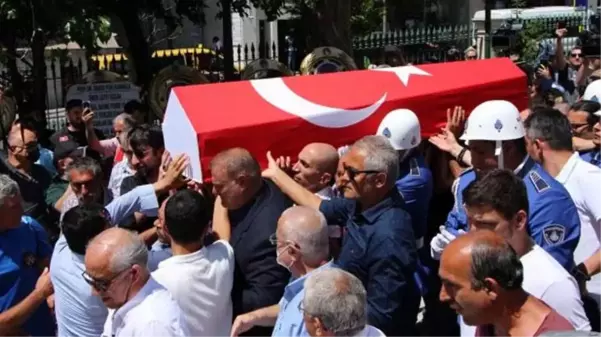 Cüneyt Arkın'ın cenazesi Teşvikiye Camii'ne getirildi