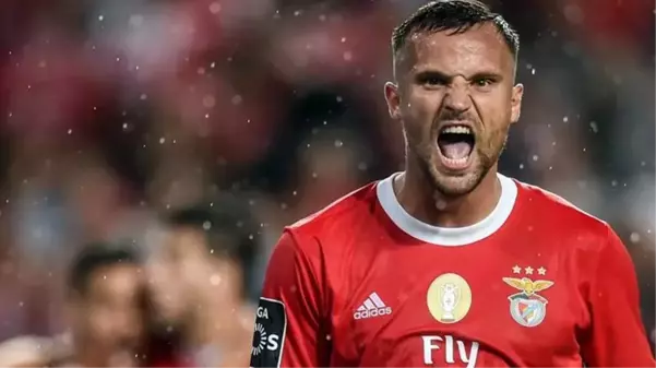 Galatasaray, İsviçreli golcü Haris Seferovic'i açıkladı