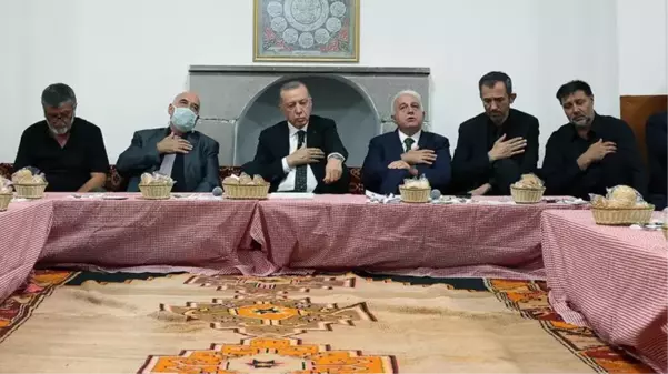 Cumhurbaşkanı Erdoğan'ın ziyaret ettiği cemevinde ortalık karıştı: Beni AKP'nin dedesi ilan ettiler