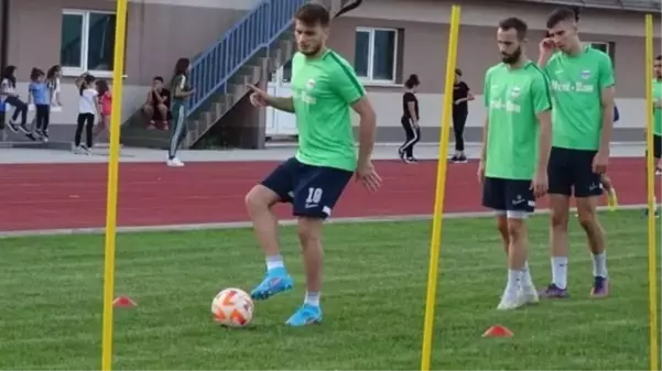 Ljajic'in yeni adresi herkesi şaşırttı! Fenerbahçe'nin kardeş takımıyla antrenmana çıktı