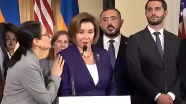 Pelosi'nin Ermenistan ziyaretinde çevirmen krizi! Tam konuşma yapacakken tercümanın olmadığı fark edildi