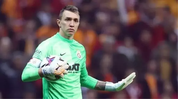 Galatasaray tarihinde benzeri yok! Fernando Muslera bir efsaneyi daha geride bırakacak