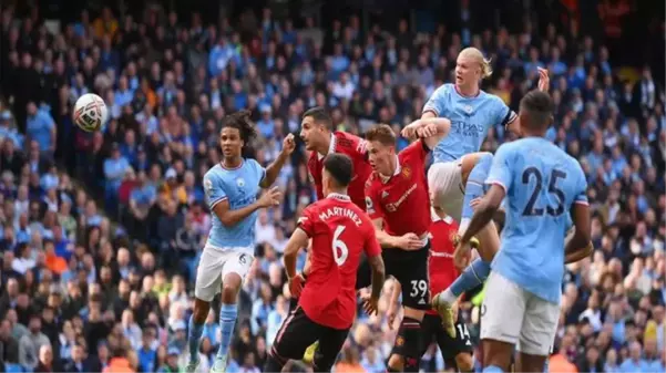 Derbide tarihi skor! Manchester City, sahasında Manchester United'ı 6-3 yendi