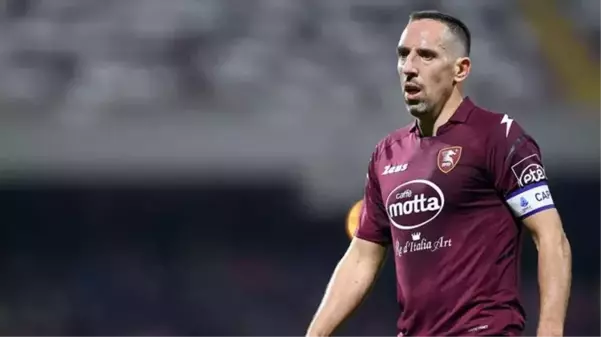 39 yaşındaki Franck Ribery sezon sonunda kramponlarını asıyor