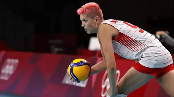 Cinsel tercihiyle tartışma yaratan voleybolcu Ebrar Karakurt'un eski sevgilisi çok ünlü biri çıktı