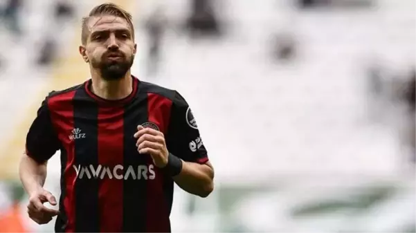 Süper Lig devinden Caner Erkin bombası! Herkes Beşiktaş derken ezeli rakibine gidiyor