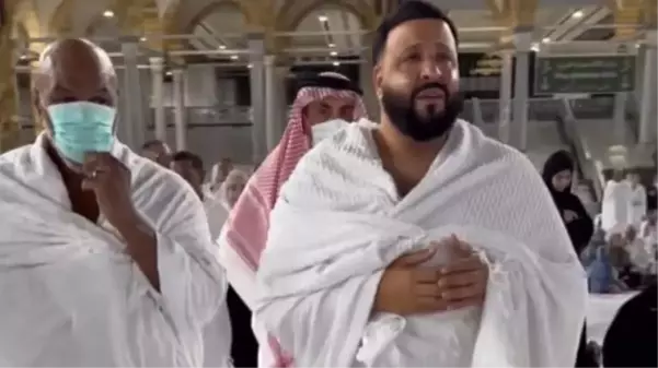 DJ Khaled, ünlü boksör Mike Tyson ile gittiği Kabe'de gözyaşlarını tutamadı