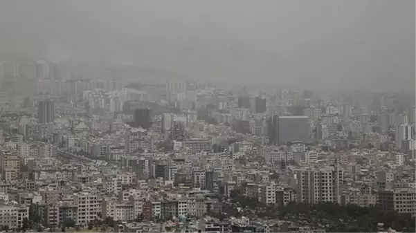 İran'da, geçen yıl yaklaşık 42 bin kişi hava kirliliği nedeniyle hayatını kaybetti