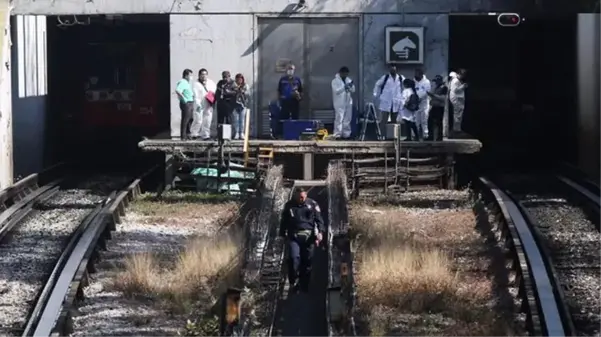 Meksika'da iki metro treni çarpıştı: 1 ölü, 57 yaralı