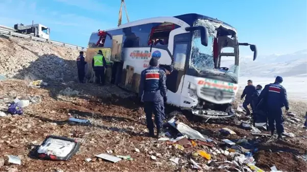 8 kişinin öldüğü kazayla ilgili Vali Yiğitbaşı'dan açıklama: Şoför direksiyon hakimiyetini kaybetmiş