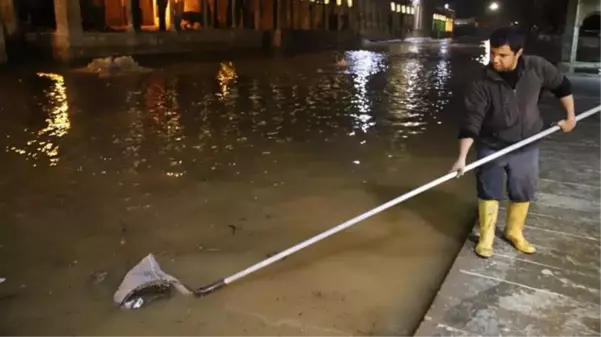 Selin vurduğu Balıklıgöl'de hummalı çalışma! Kaybolduğu söylenen balıklardan da haber var