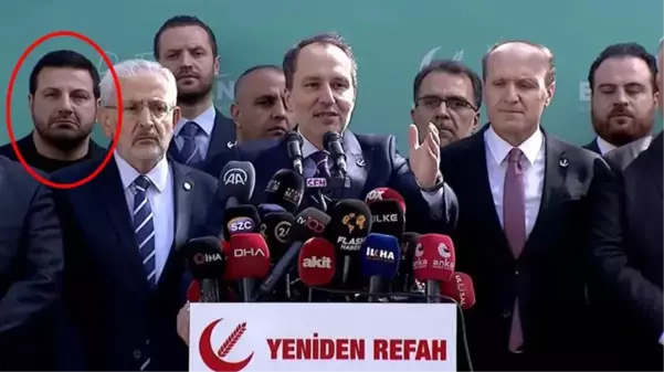 Erbakan ittifak kararını açıklarken herkes arkasındaki Davut Güloğlu'na odaklandı: Burada ne işi var?