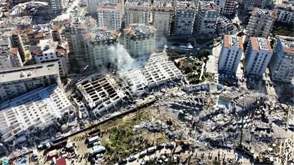 Rönesans Rezidans'ın enkazından çıkmayan anne ve kızın yakınlarından yürek yakan sözler: Sanki yer yarıldı, içine girdiler