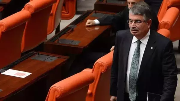 AK Parti'den istifa eden İdris Naim Şahin, İYİ Parti listelerinden milletvekili adayı oldu