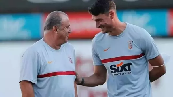 Stajını G.Saray'da yaptı! Terim'in talebesi Riera'nın çalıştırdığı takım, ligin bitimine 5 hafta kala şampiyon oldu