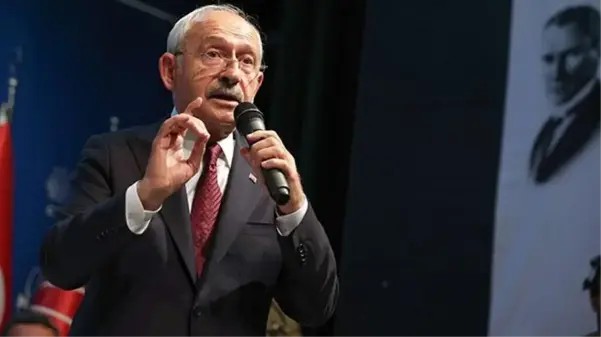 CHP'den YSK'ya uyarı: Partimizi terör örgütüyle ilişkilendiren afişleme yapılacağı bilgisini aldık, bir an önce engelleyin