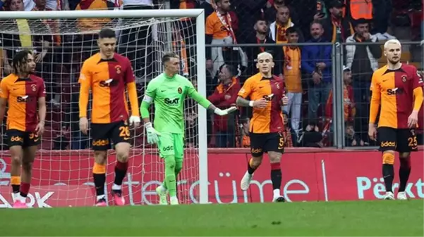 Yeni sezonun kadrosu şekillendi! Galatasaray'da 5 futbolcuyla yollar ayrılıyor