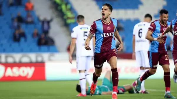 Fırtına çok sert esti! Trabzonspor, İstanbul ekibini sahasında farka boğdu