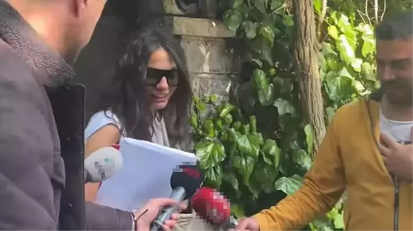 Demet Özdemir, 2 hafta önce boşandığı Oğuzhan Koç'un evinden çıkarken görüntülendi