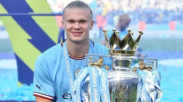 Manchester City'de inanılmazı başaran Erling Haaland, Premier Lig'de sezonun futbolcusu seçildi