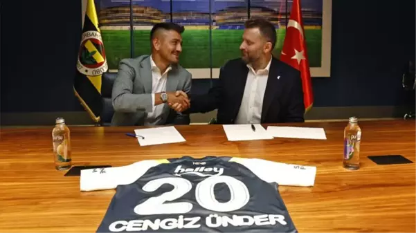 Herkesi geride bıraktı! Cengiz Ünder, Fenerbahçe'nin en pahalı transferi oldu