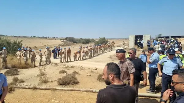 KKTC'de Türk askeri ve BM barış gücü görevlileri arasında yol yapımı sırasında gerginlik çıktı