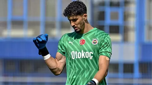 Altay Bayındır, İstanbul'dan ayrıldı! Yeni rotası Premier Lig